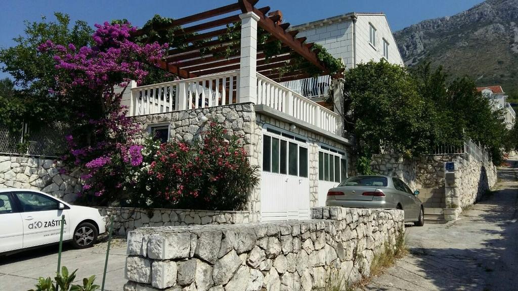 Apartments Husanovic Mokošica Exteriör bild