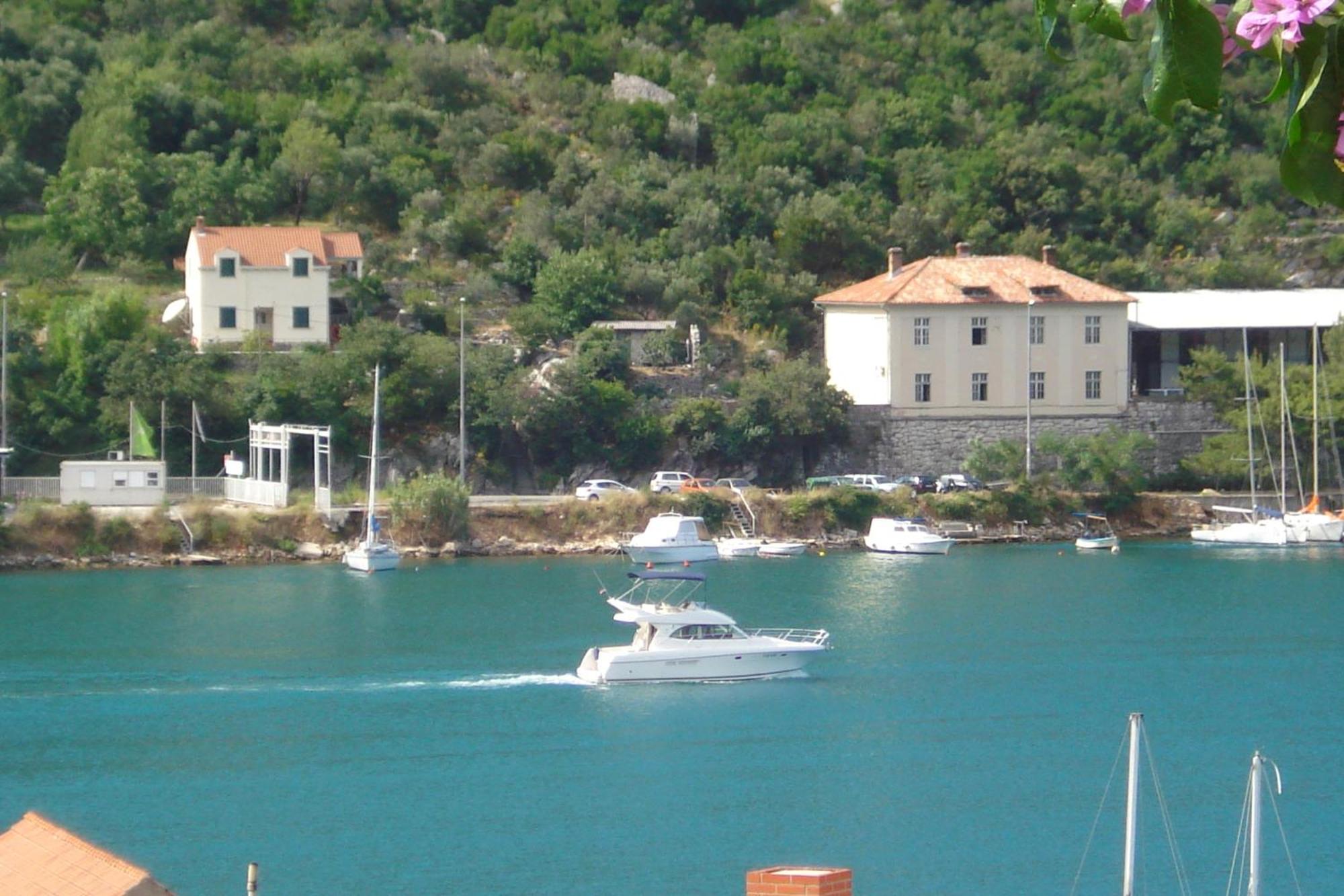 Apartments Husanovic Mokošica Exteriör bild